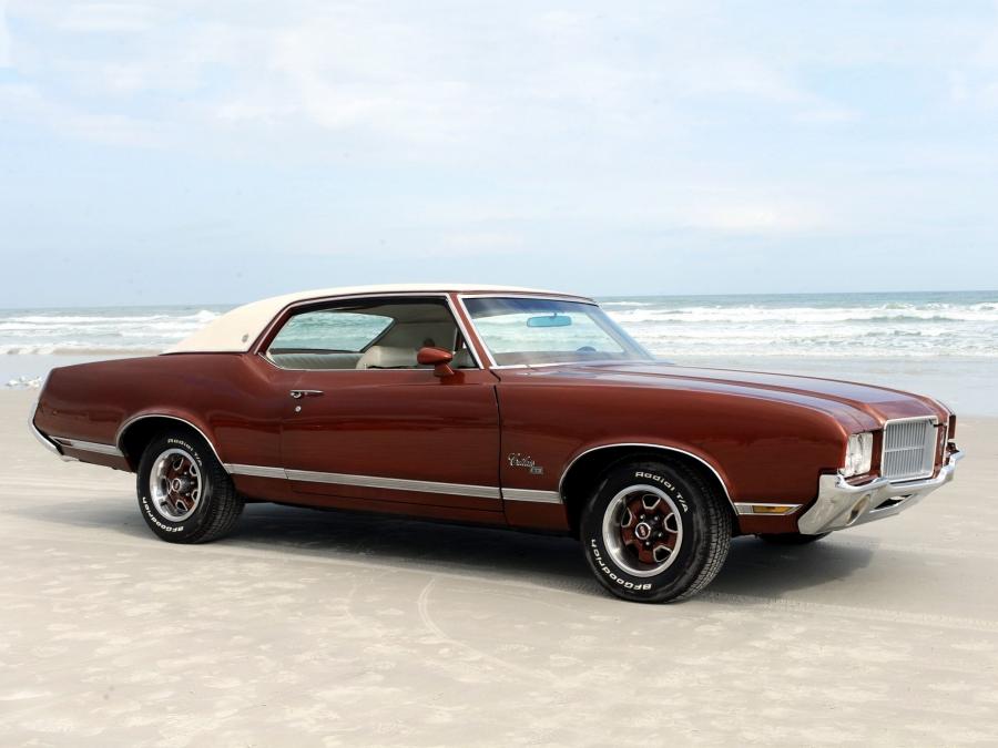 Oldsmobile Cutlass Supreme SX Holiday Coupe '1971